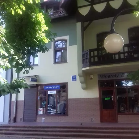 Bialy Na Poddaszu *